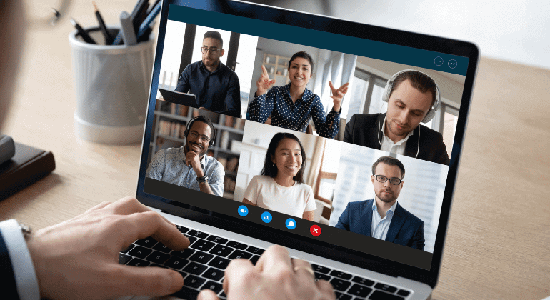 Hur fungerar en digital konferens? Att arrangera och delta